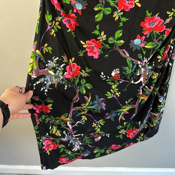 J.Peterman Dark Floral Ruched Side Jersey Knit Midi Dress Size 16 - Picture 4 of 12